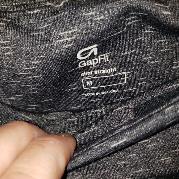 Gap Fit Slim Straight Fit Leggings - Picture 5 of 5